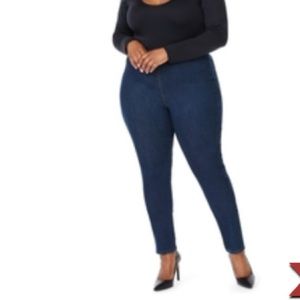 26W NWT Sofia Jeans Rosa Super High Rise Curvy Skinny
